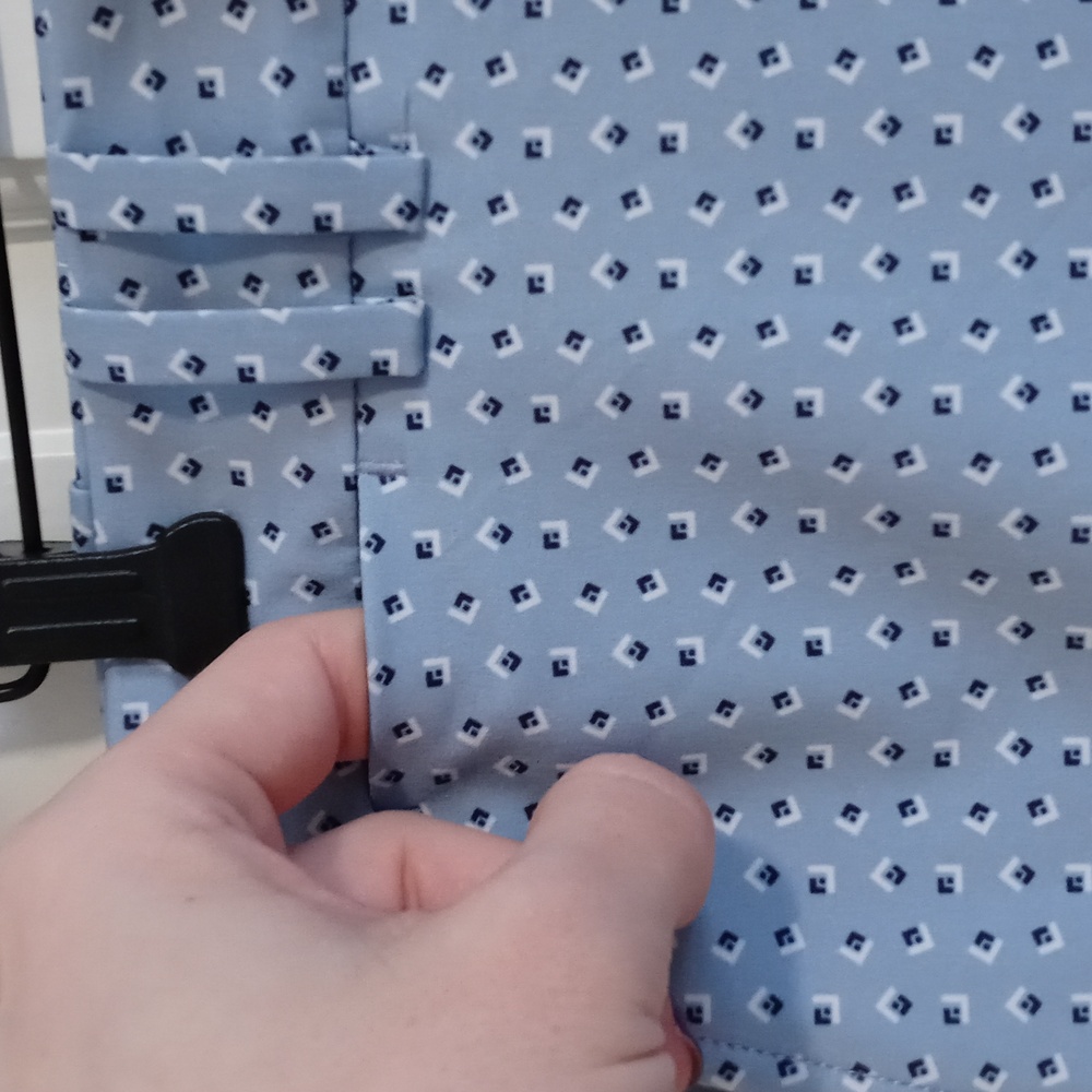 💙RLX Ralph Lauren💙 - Spyglass Blue/White Geometric Print Stretch Short - Picture 8 of 16